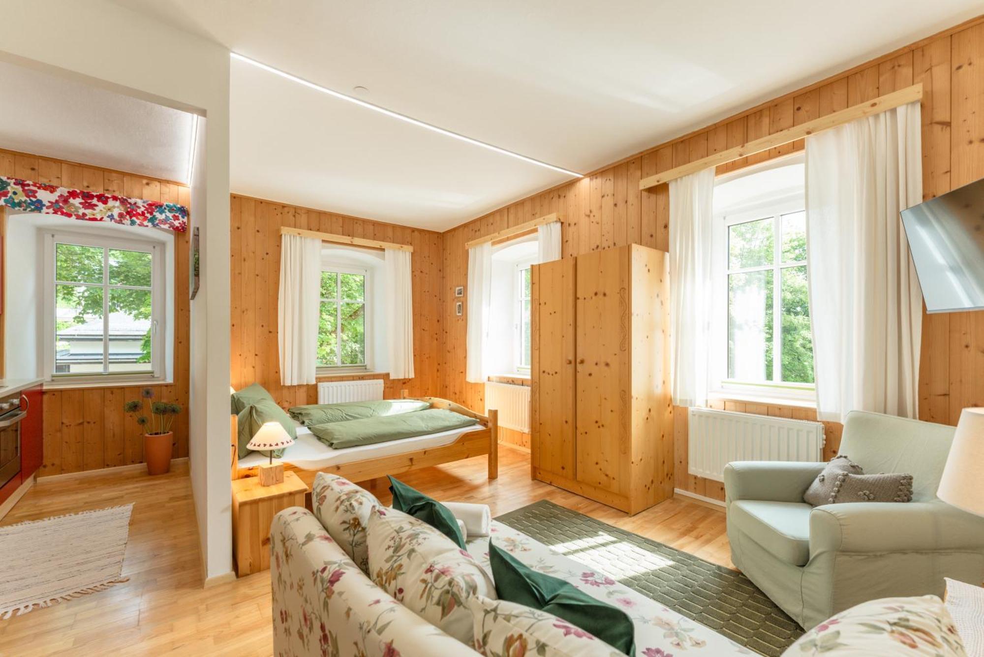 Haus Koenig Apartment Mauterndorf  Bagian luar foto